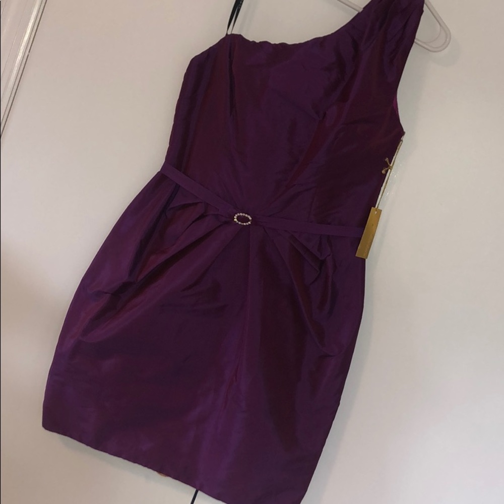 Alexa Admor purple one-should mini dress